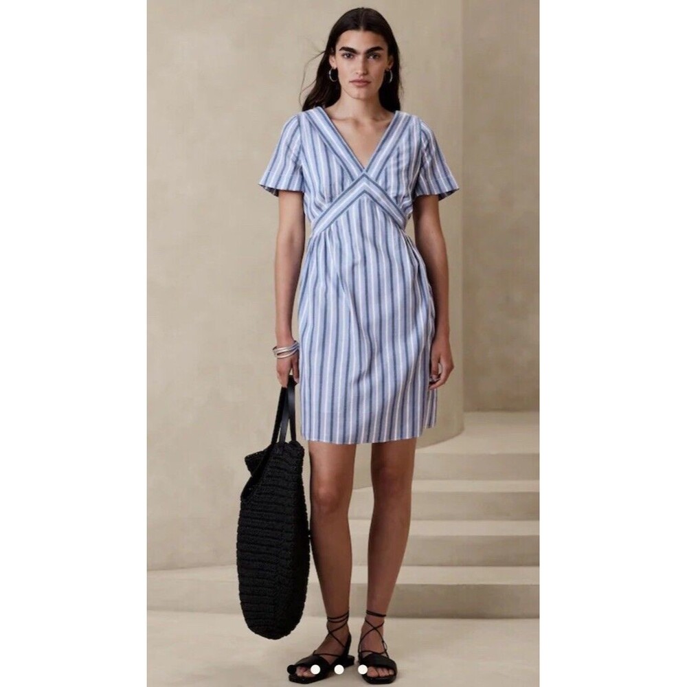 Banana Republic FLUTTER-SLEEVE MINIDRESS  Size Small NWT